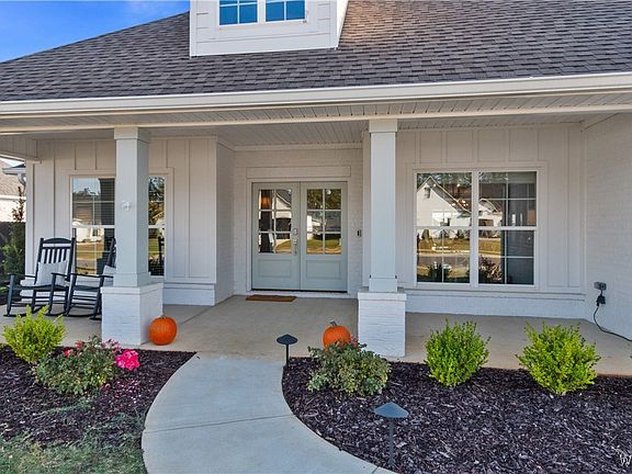 4th image of 11135 Dooley Cir