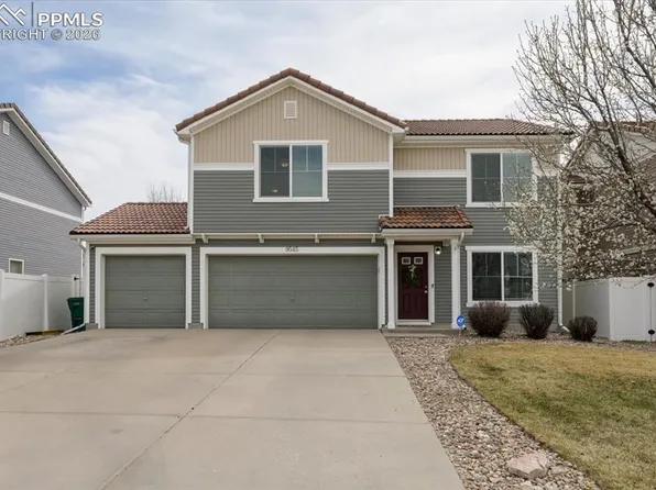 9545 Castle Oaks Dr, Fountain, CO 80817