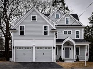 1077 Greendale Ave, Needham, MA 02492