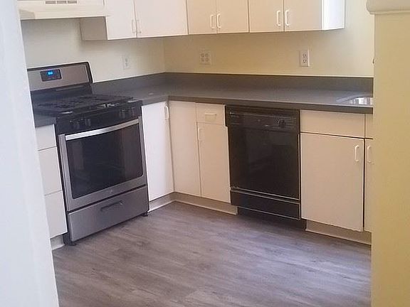 4th image of 1534 Hayes St APT 4