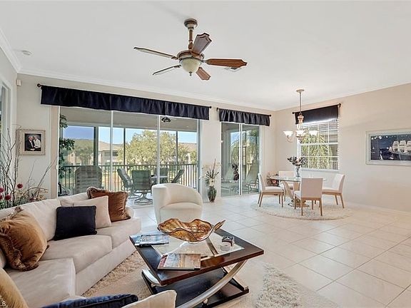 4th image of 5085 Yacht Harbor Dr APT 203