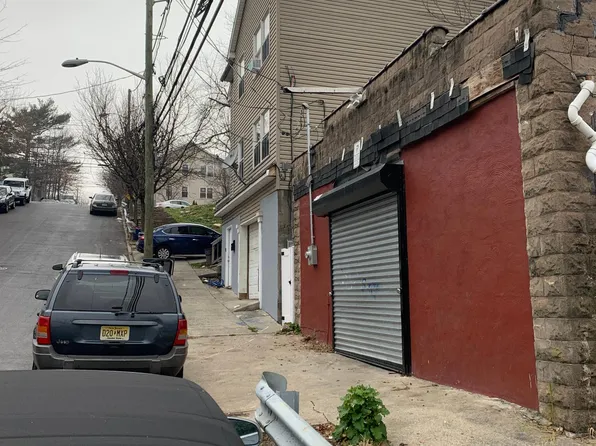 41 Garfield Ave, Paterson, NJ 07522