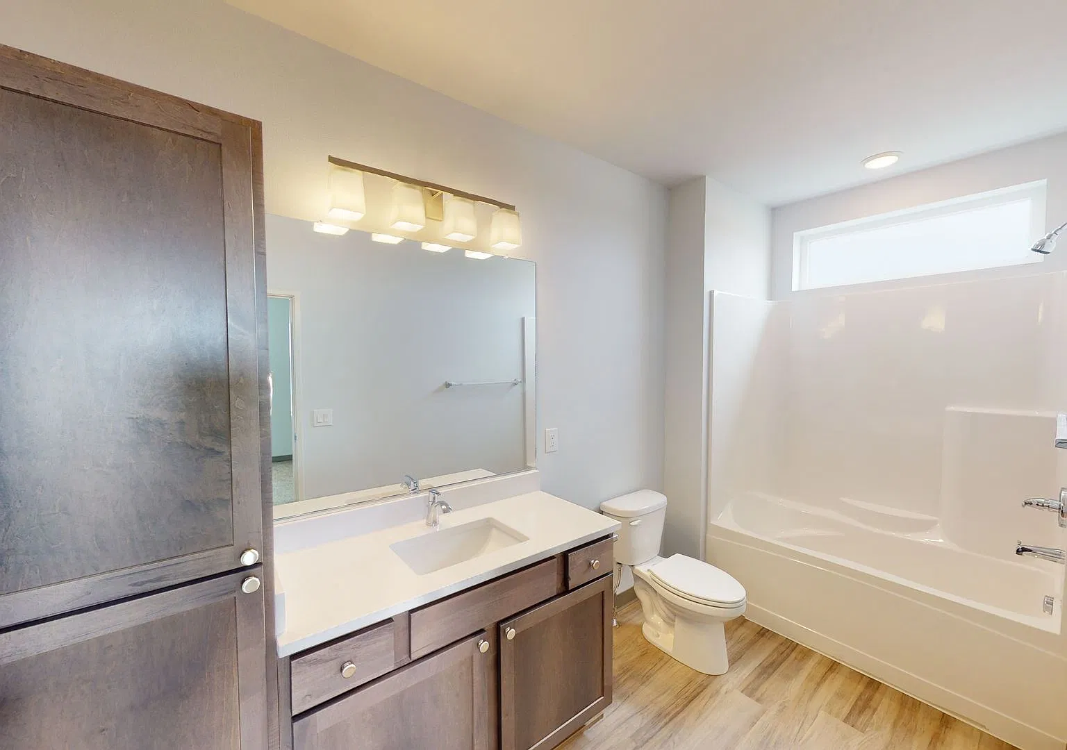 1030 Ida Place — Photo 4