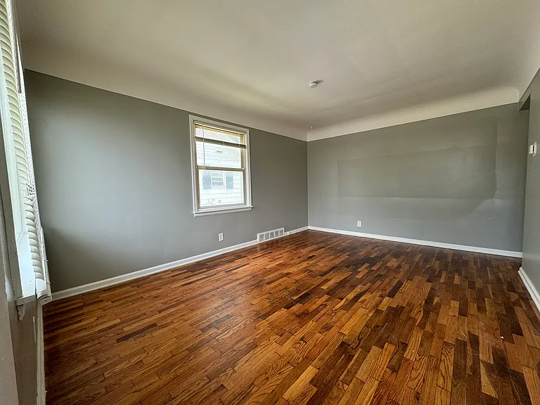 3521 Brown St — Photo 4