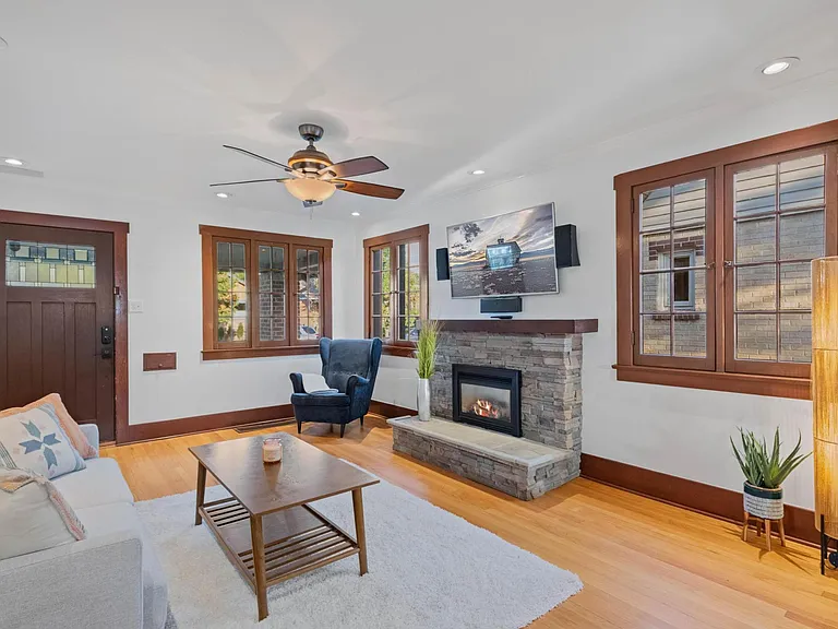 Main floor open plan living/dining/kitchen