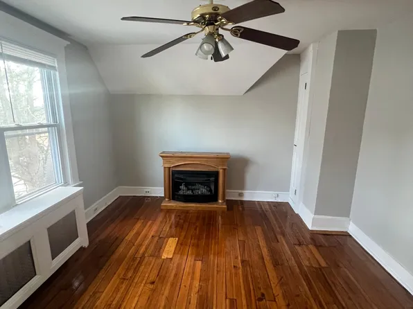 64 Stanley St, New Haven, CT
