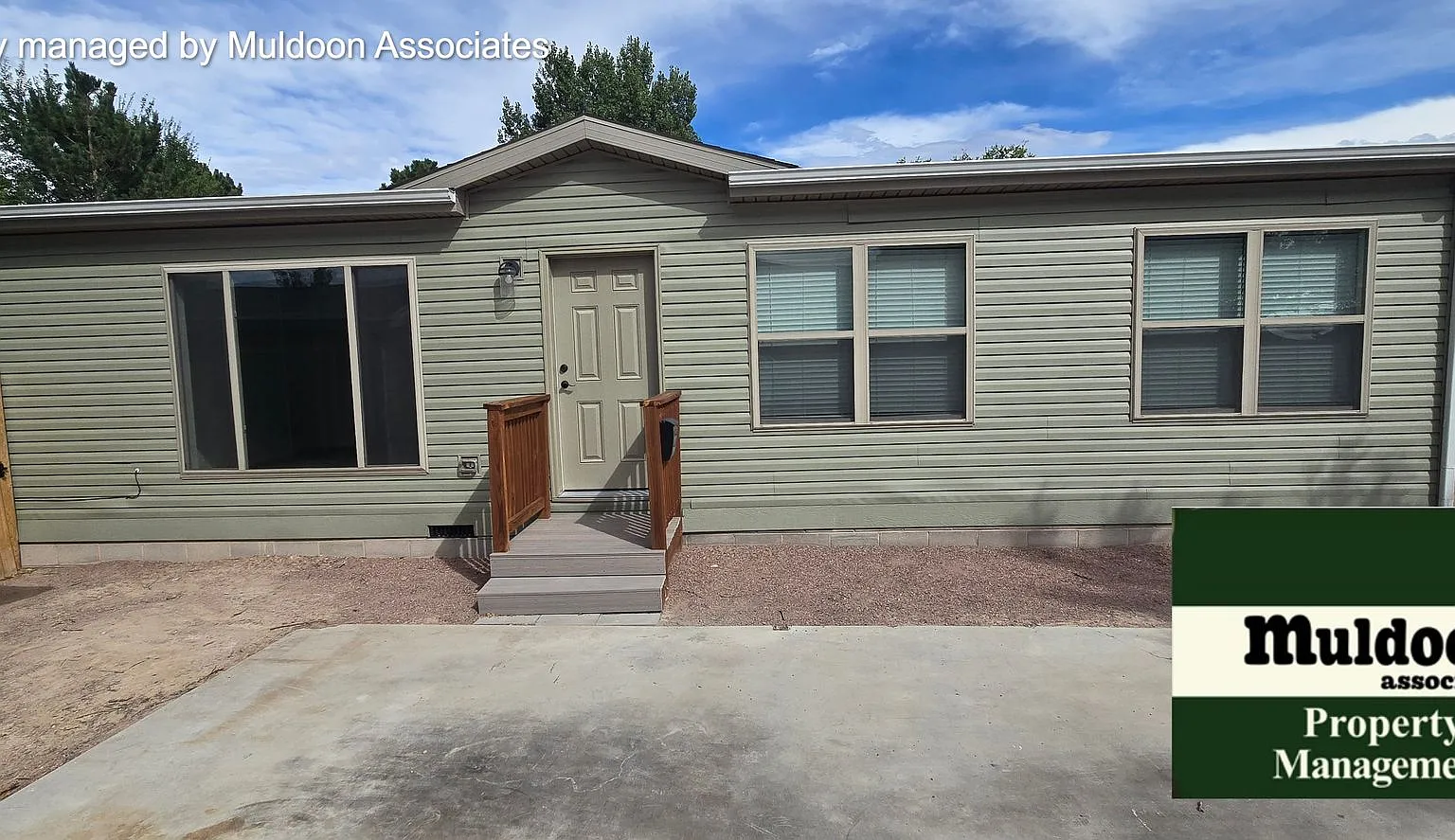 Like new Pueblo West home available now! — Photo 1