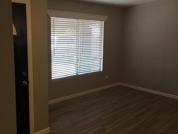 4th image of 8290 N Firethorn Ave