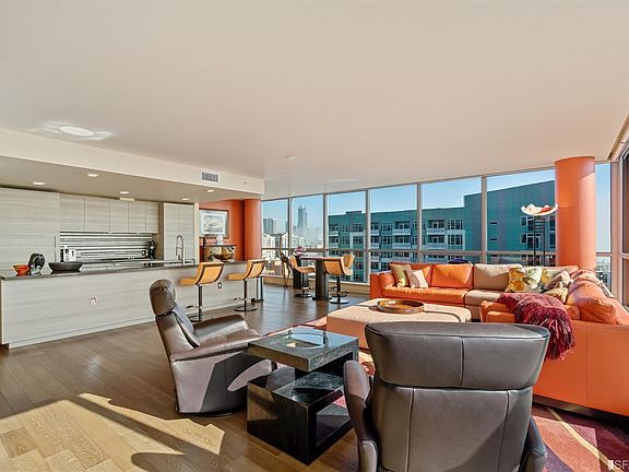 5th image of 708 Long Bridge St APT 1507