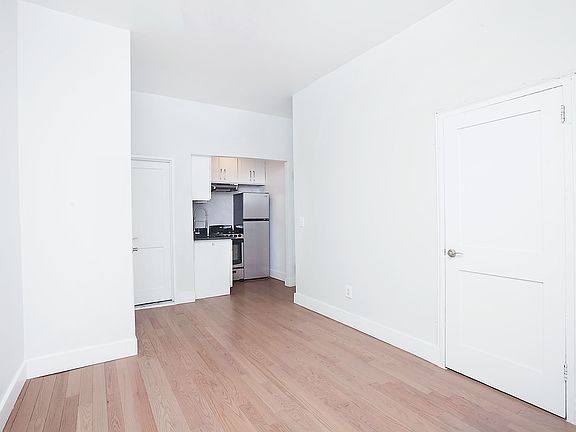 3rd image of 1976 Madison Ave APT 3B