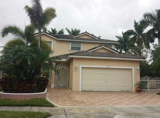 11880 SW 8th St, Pembroke Pines, FL 33025