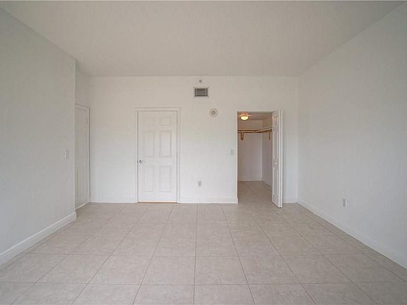 5th image of 3000 Coral Way APT 1421