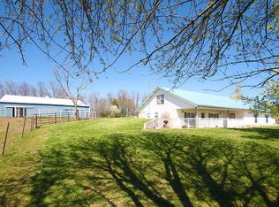 779 Old Wire Rd, Clever, MO 65631