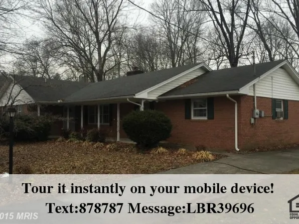 1010 Mill Race Dr, Martinsburg, WV 25401