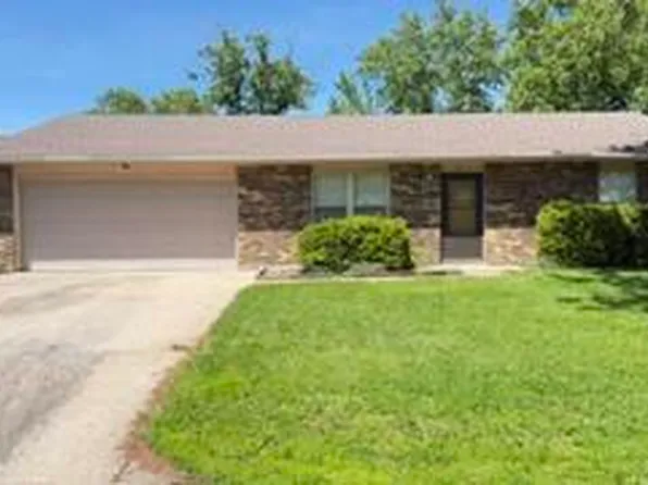 4815 W Baxter Ct, Columbia, MO 65203