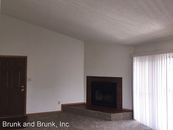 4th image of 6807 Delmonico Dr APT C