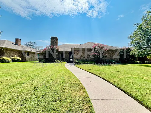 3916 Bobbin Ln Photo 1