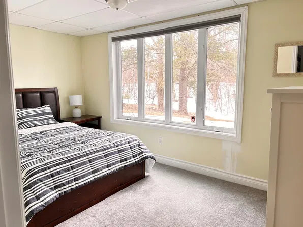 6 Trillium Trl, Oro Medonte, ON L0K 1E0