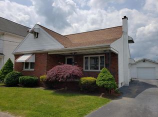 121 Elizabeth St, Pittston, PA 18640
