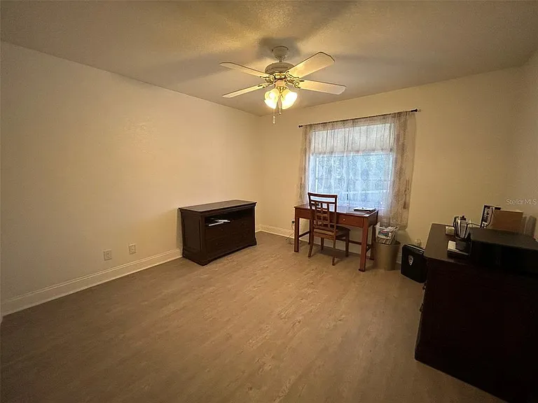 24508 Saragossa Ln — Photo 21
