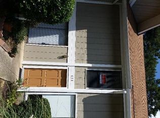 658 Powers Ferry Rd, Marietta, GA 30067