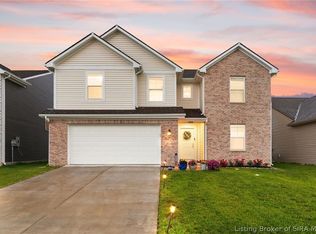 5004 Schaefer Ln, Floyds Knobs, IN 47119