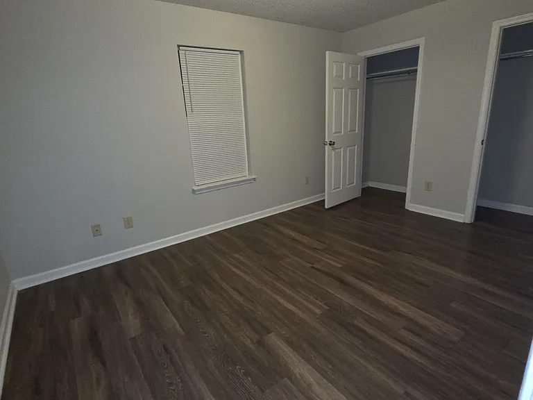 108 Hines Blvd #D — Photo 7