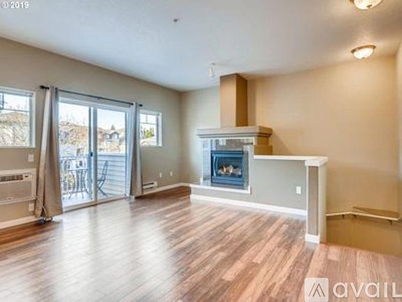 2nd image of 15110 SW Mallard Dr Unit 203