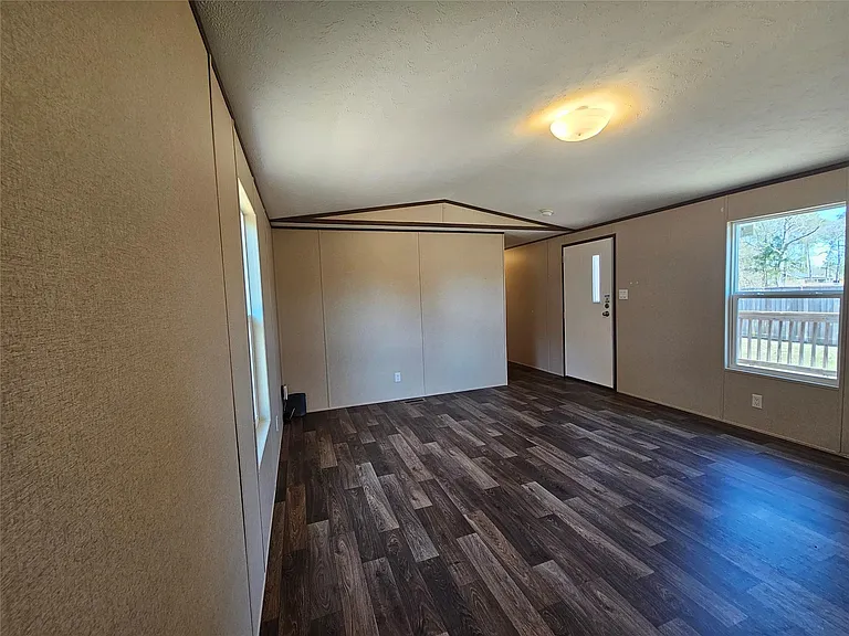 16299 Crockett Martin Estates Dr — Photo 7