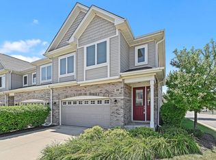 49 E Moseley Rd, Palatine, IL 60074