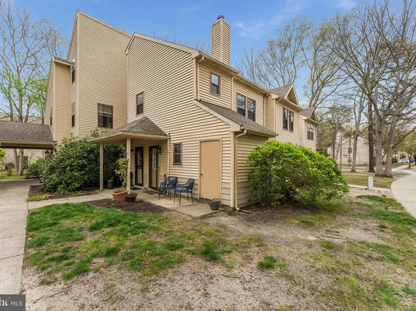 32 Azalea Cir, Jackson, NJ 08527
