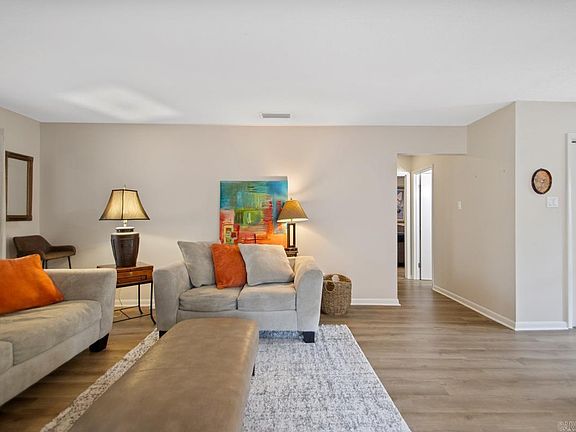 5th image of 507 Green Mountain Cir APT 34
