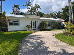 290 191st St, Sunny Isles Beach, FL 33160