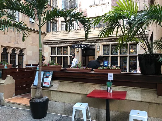 Rented by E Realty International Corp | media 10