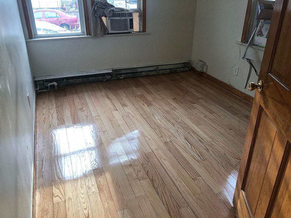 1st image of 9701 148th St Floor 1