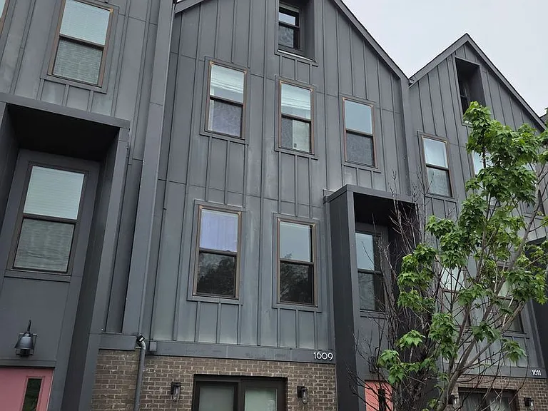 1609 Parkwood Ave — Photo 2