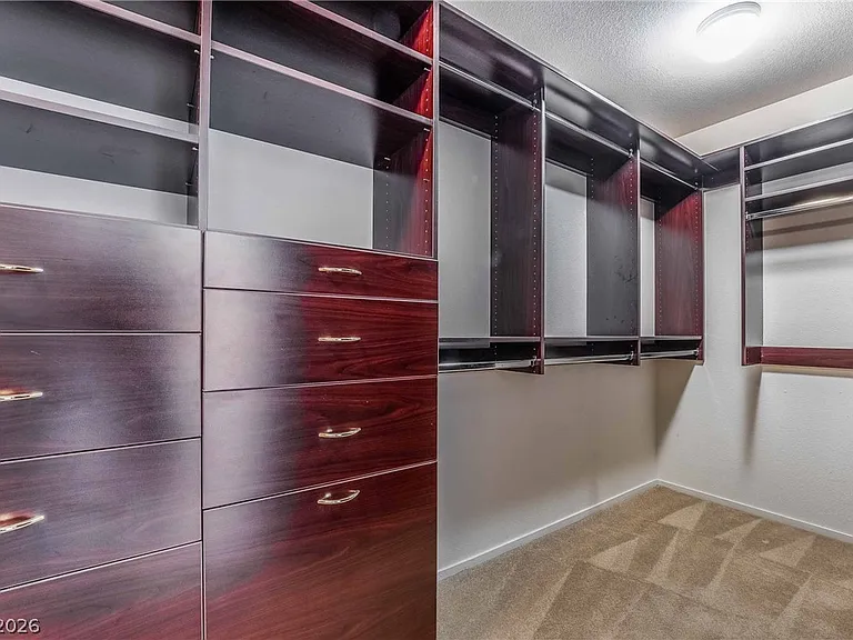 3194 Castle Canyon Ave — Photo 2