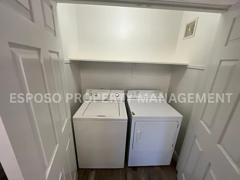 1565 W Swift Ave #205 — Photo 9