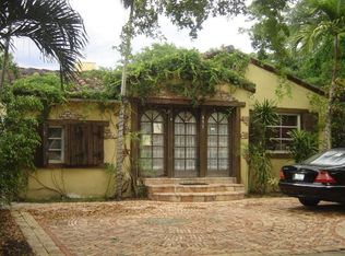 455 NE 90th St, El Portal, FL 33138