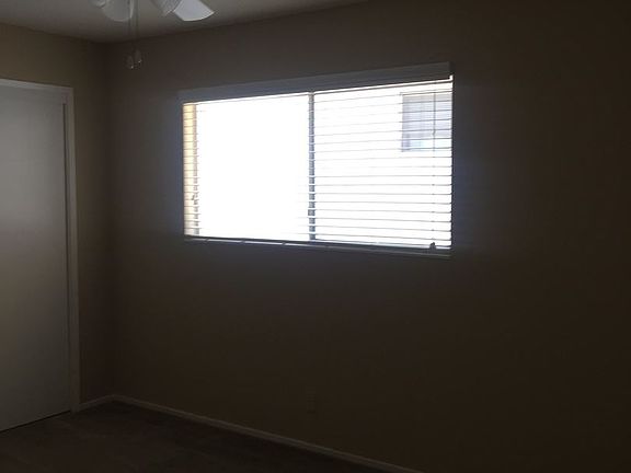 4th image of 2307 I St APT 09