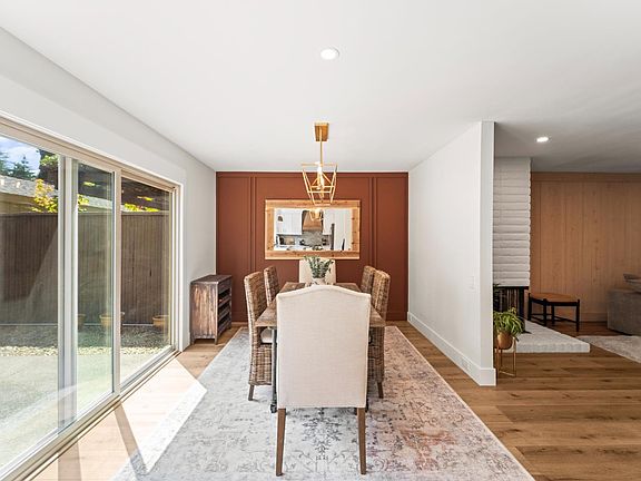 5th image of 113 Hartnell Pl
