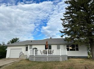 23 Girard St, Selz, ND 58341
