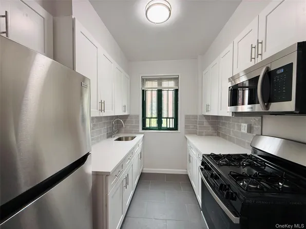 1705 Purdy Street #3C, Bronx, NY 10462
