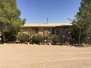 30990 Pawnee Rd, Lucerne Valley, CA 92356