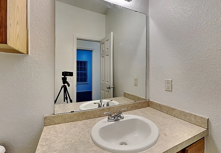 7008 Eagles Lndg — Photo 14