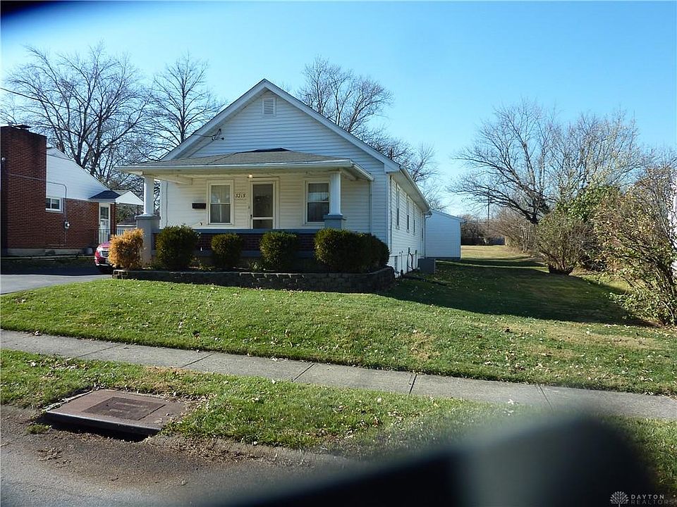 1st image of 3215 Oakmont Ave