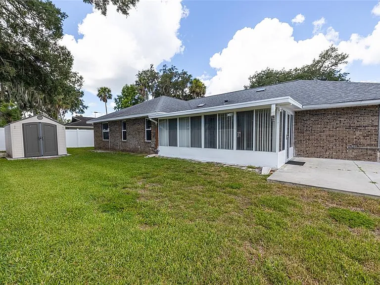 923 Sand Crest Dr — Photo 43