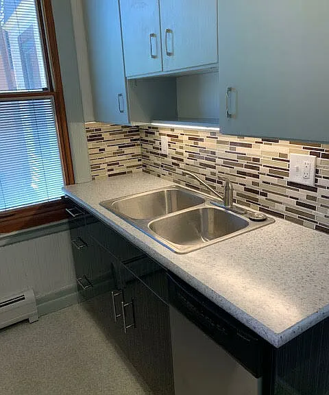 127 College Avenue — Photo 11