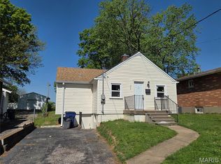 2221 Wolter Ave, Saint Louis, MO 63114