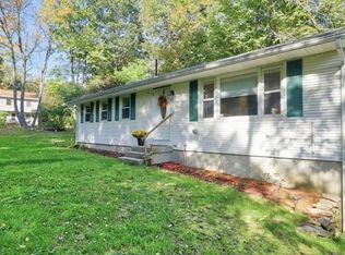 21 Goss Hill Rd, Huntington, MA 01050